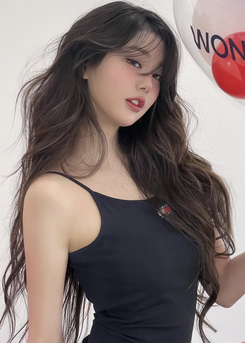 She is a work of art 🫠🖤 (4K)

#장원영 #JANGWONYOUNG #IVE