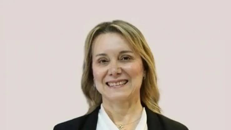 ANKARA KUŞU (@ankara_kusu) on Twitter photo Konak Belediye Başkanı’nın siyasi danışman olarak belediyeye işe aldığı kişi, kendi yakın arkadaşını belediyenin şirketine avukat yaptırmış. 100 binin üzerinde maaş alacak 😁 <a href="/nilufercmutlu/">Nilüfer Çınarlı Mutlu</a> Konak Belediye Başkanı’nın siyasi danışman olarak belediyeye işe aldığı kişi, kendi yakın arkadaşını belediyenin şirketine avukat yaptırmış. 100 binin üzerinde maaş alacak 😁 <a href="/nilufercmutlu/">Nilüfer Çınarlı Mutlu</a>