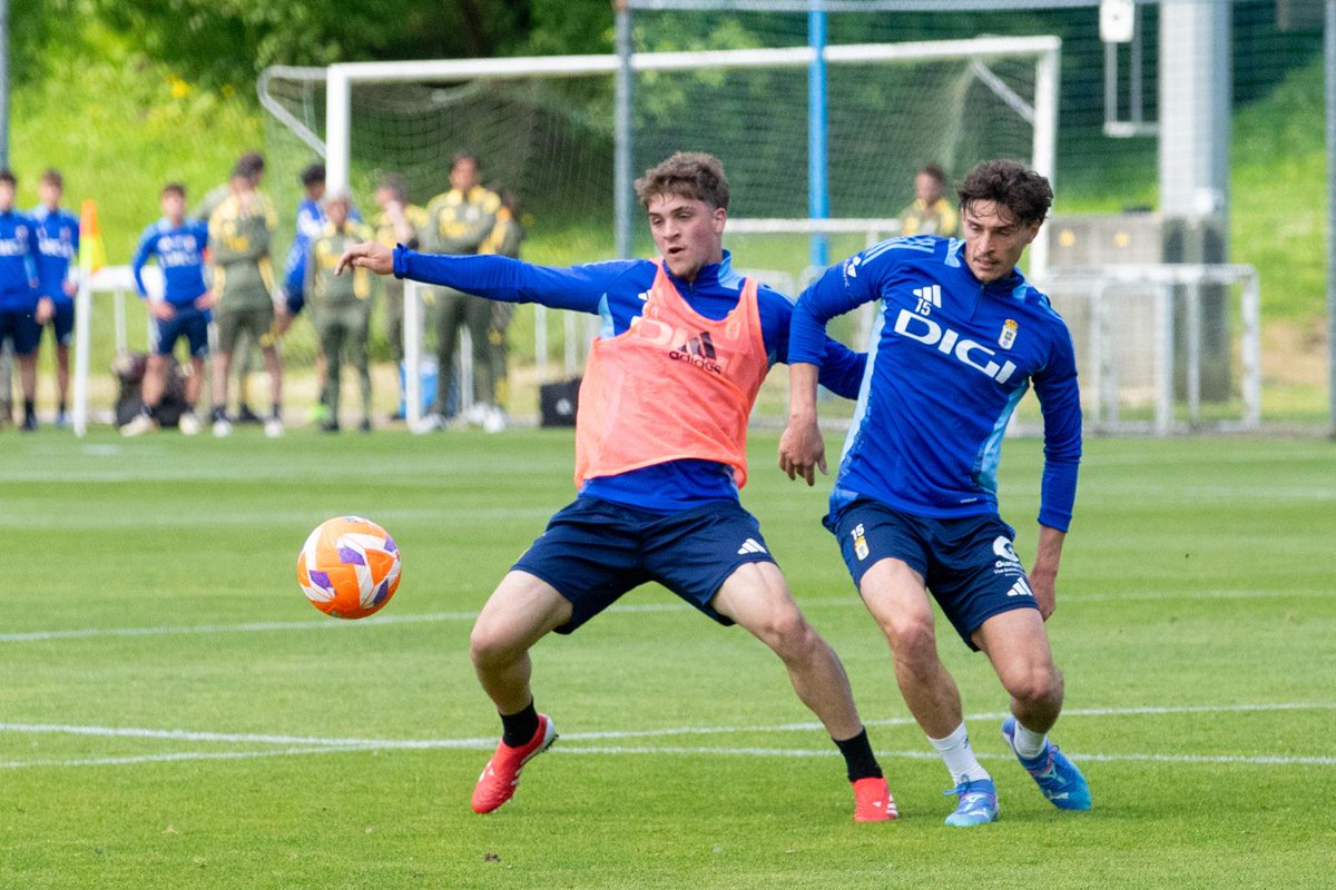 🔛 𝙎𝙚𝙜𝙪𝙞𝙢𝙤𝙨 ⚔️💪🏼 

#RealOviedo 🔵⚪
