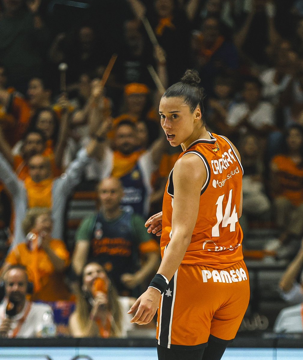 Maanuf96's tweet photo. ¿QUIÉN GANA HOY? 🍿

RT 🔄 CASADEMONT ZARAGOZA 
LIKE ♥️ VALENCIA BASKET https://t.co/bJmLdKMhI5
