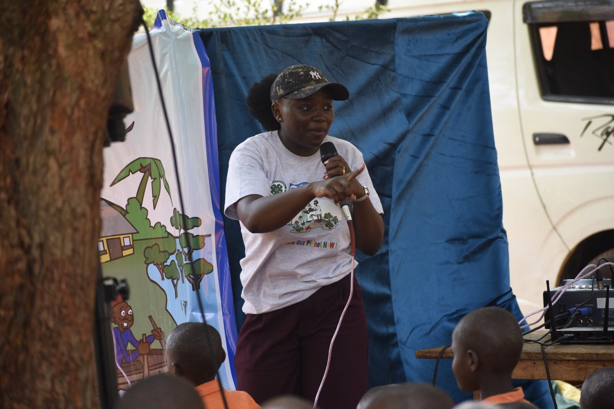 Kenya Institute of Puppet Theatre tweet media