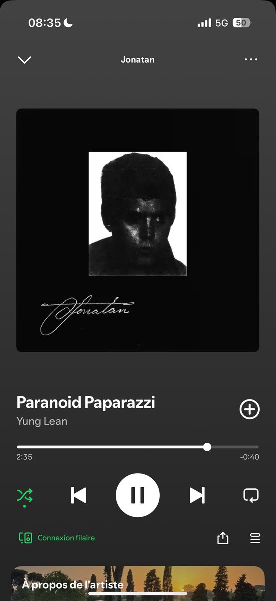 Le dernier album de yung lean pour rentrer de soirée sous le petit soleil du matin il y a rien de mieux