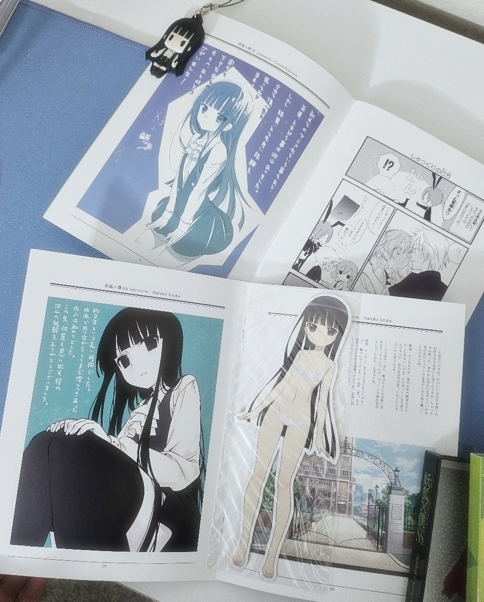 mlncholicdoll's tweet photo. small glimpse of my #inuxboku collector's booklets with art I've never seen before. and my #ririchiyoshirakiin dress-up doll! https://t.co/I3mCbwjMlX