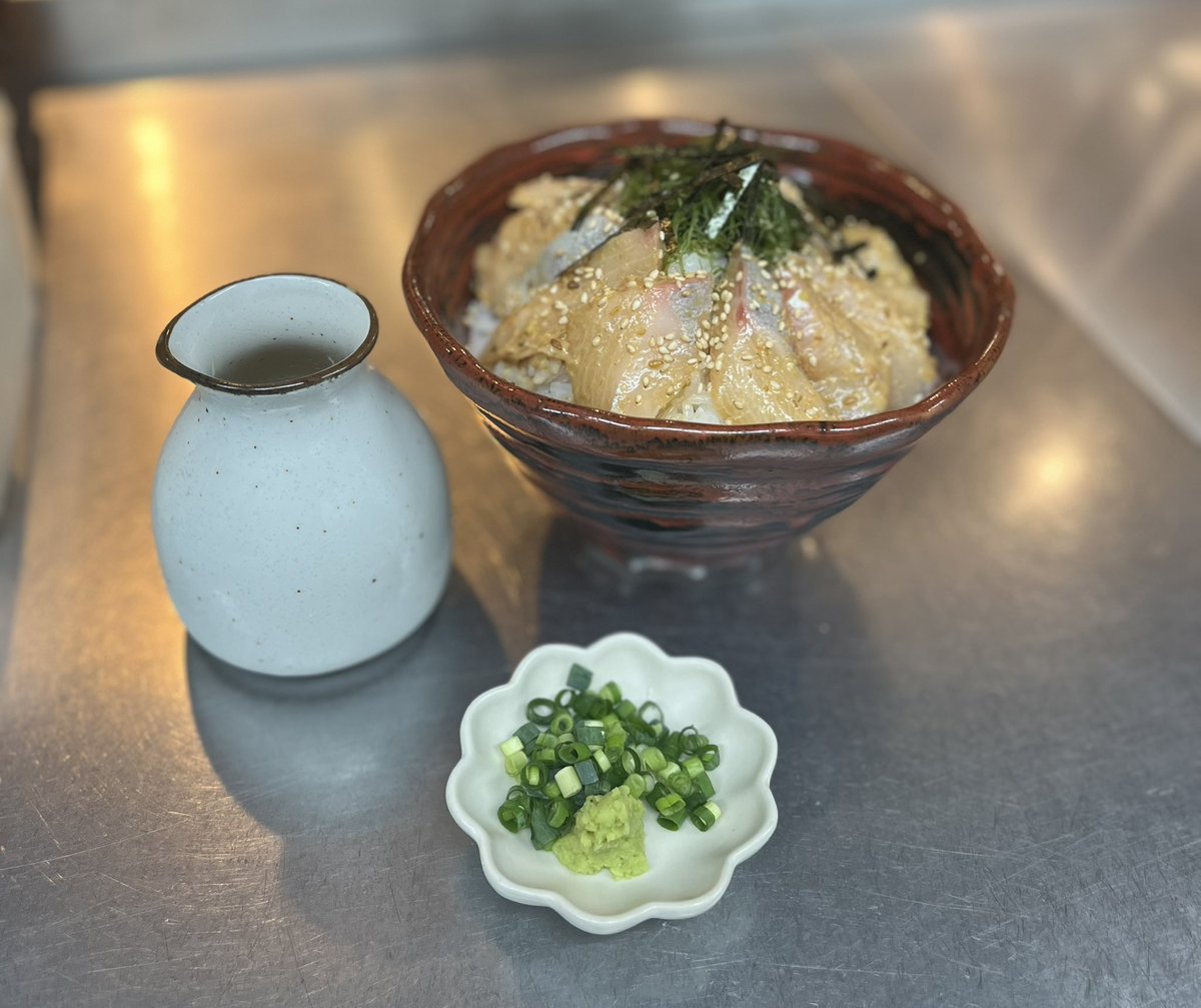 今日のまかない。

エグい、美味かった(๑'ڡ'๑)୨♡