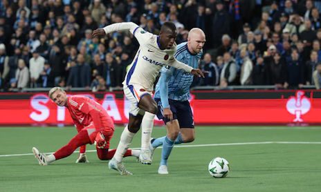 Open from 6pm this evening with European Semi Final action across our teleboxes…

Come on over and join us for another rip-roaring evening of live soccer ball.

Everyone welcome! 

#YourNewLocal #EuropaLeague #ConferenceLeague