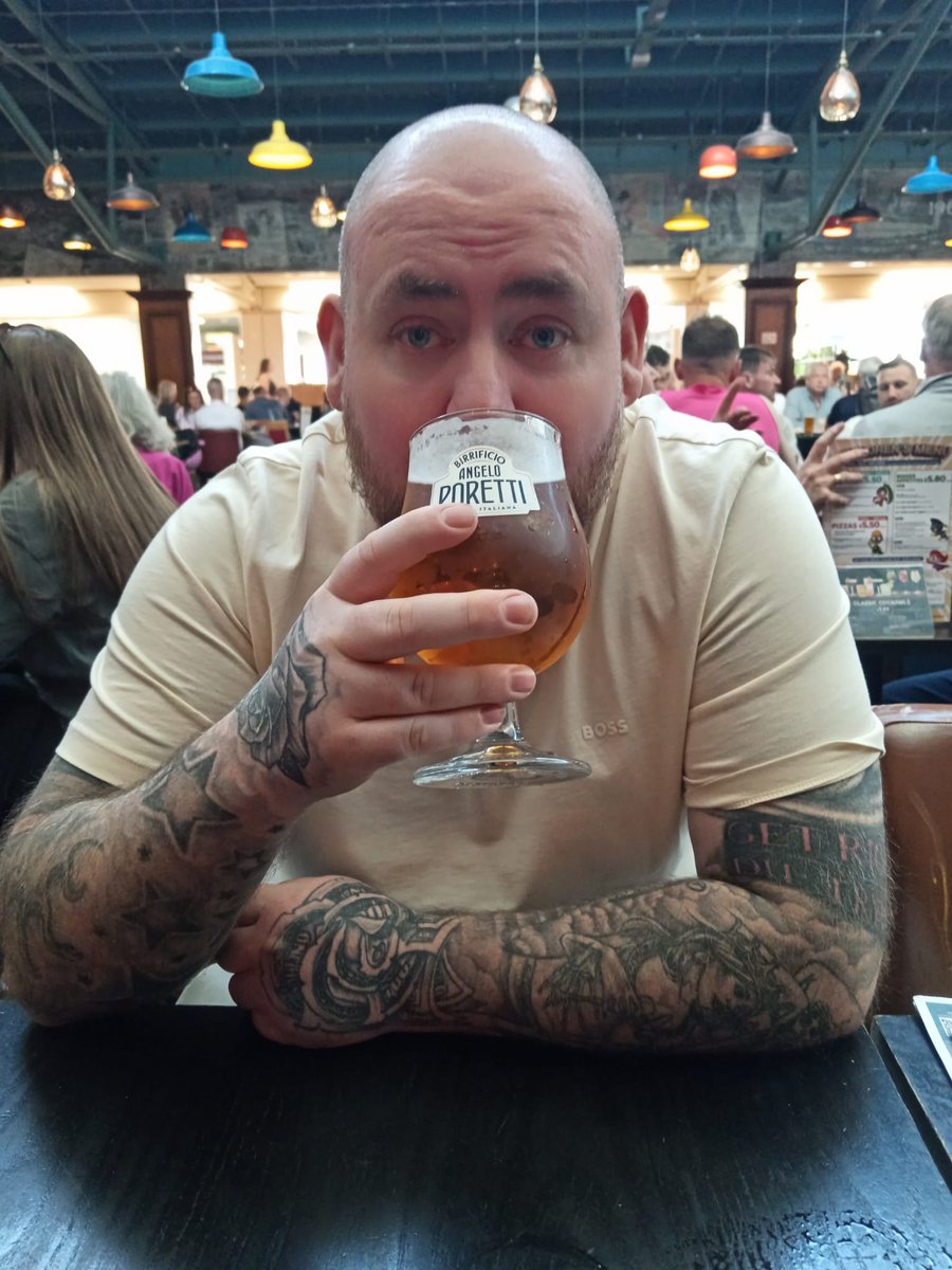 Mark Gilmour (@toes86) on Twitter photo 