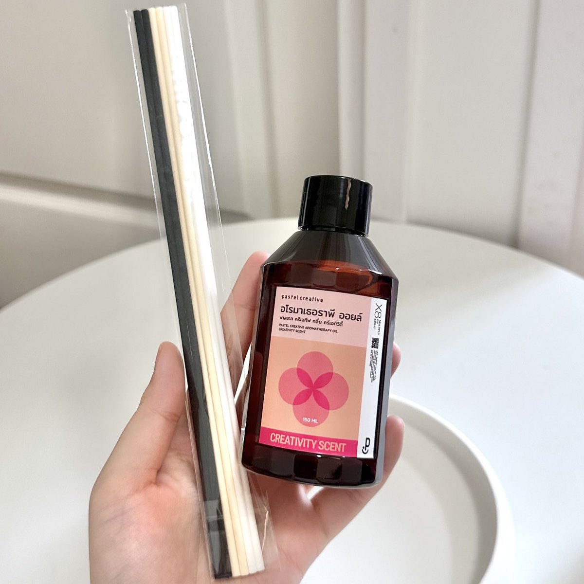 Newkigeegy's tweet photo. ใครที่เป็นสายแต่งบ้าน ห้ามพลาดสิ่งนี้เด็ดขาด  Pastel Creative Aroma Diffuser Reed ดีไซน์สุดคูล วางไว้ตรงไหนของบ้านก็สวยสุดๆ  #PastelDiffuser https://t.co/lFugMKG8YV