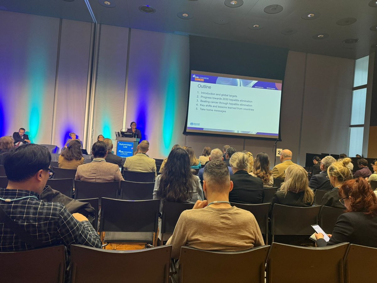 Global public health is in focus at #EASLCongress as EASL, WHO, and ECDC join forces for the  symposium on Targeting viral hepatitis for HCC prevention.

This session is  addressing the urgent link between hepatitis B and C infections and liver cancer, highlighting the importance