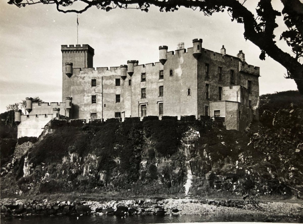 Today marks the 80th anniversary of VE Day in Europe. During the war, Dame Flora (28th Chief) welcomed Allied servicemen who came to stay at Dunvegan. Some MacLeods among them told her they kept photographs of the Fairy Flag as good luck talismans when on active duty. 

 #VE80