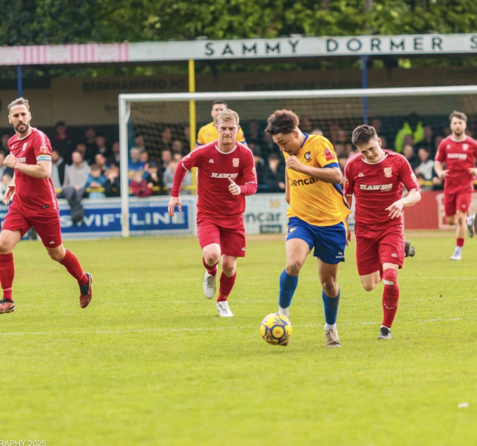 Luke Andrews tweet media