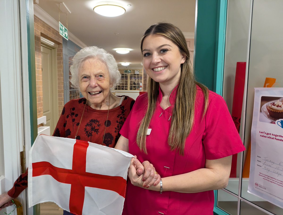 A heartfelt thank you to our amazing #carehomesuk, #activitycoordinators &amp; residents. It's a joy to create art &amp; share stories with you. 💛 Huge thanks to our #creativemojo team for your incredible work on this special day. #VEDay #dementiaawareness #CareHomeActivities