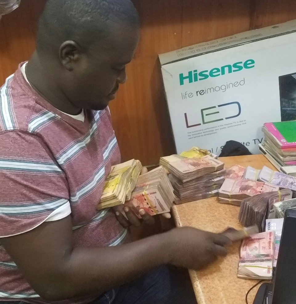 At the start of every season, I bet 4,000,000 that bukachere bulumonde wouldn't win any trophies, so today was collection day.