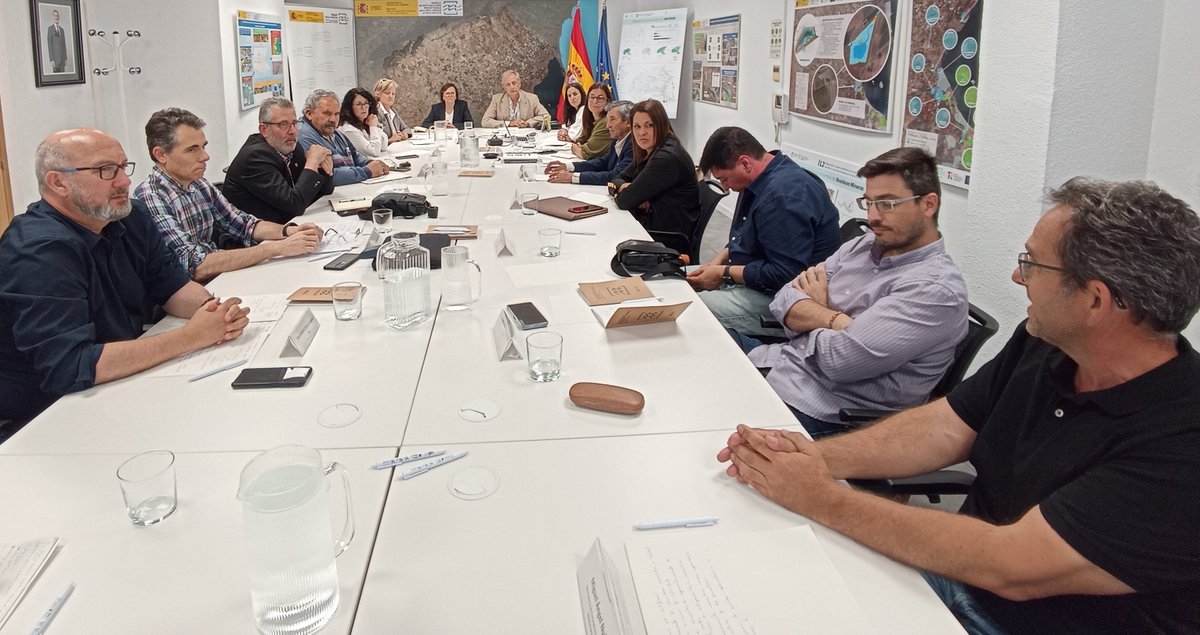 OficinaMarMenor's tweet image. El @mitecogob destinará 11,5 M€ para apoyar la transición ecológica de la ganadería en la cuenca vertiente a #MIMArMEnor
🐷Favorecer tratamientos de purines para disminuir contaminación
📈Fomentar la economía circular
🐐Apoyar ganadería extensiva
miteco.gob.es/es/prensa/ulti…