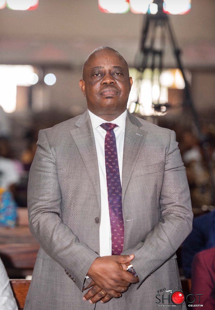 Je remercie infiniment et respectueusement son Excellence Félix Antoine TSHISEKEDI TSHILOMBO, Président de la République, Chef de l’État pour la confiance qui vient encore une fois de placer dans le digne fils du pays, un patriote chevronné et dévoué pour la nation, Professeur