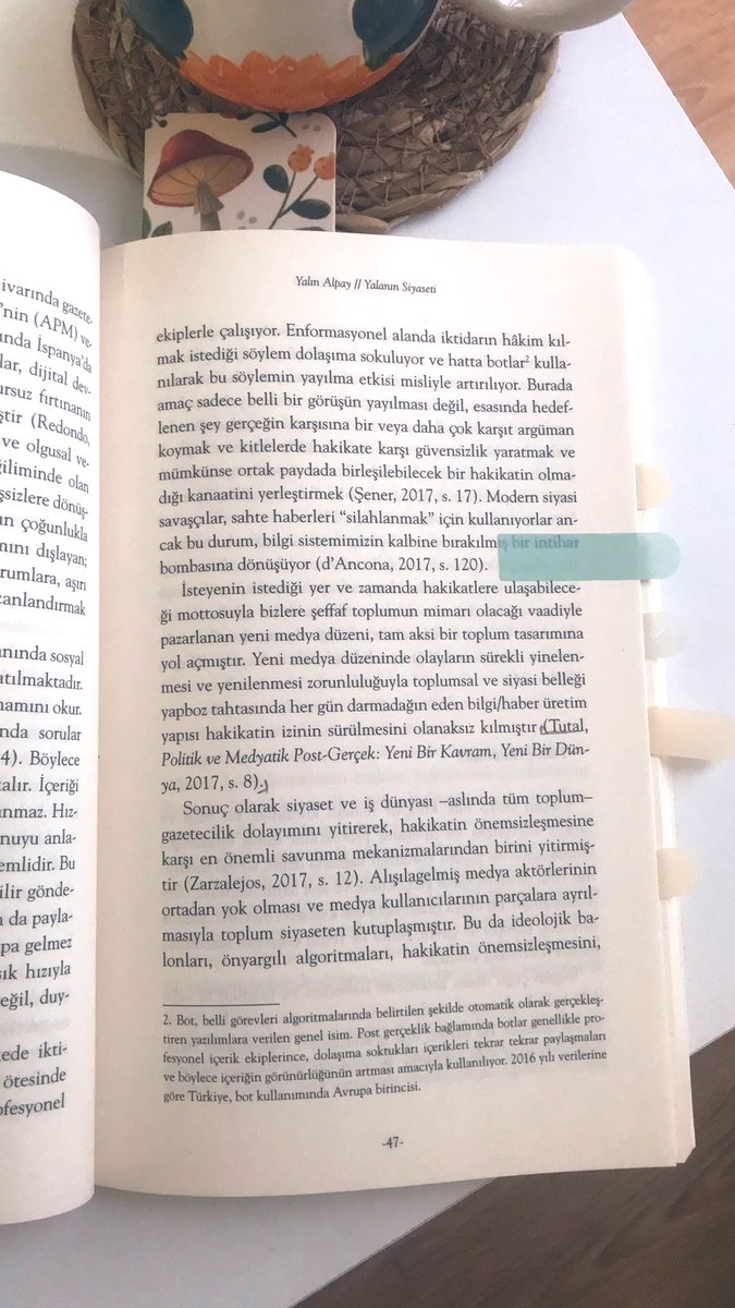 Burcu Keçecioğlu (@bkececioglu_) on Twitter photo “Modern siyasi savaşçılar, sahte haberleri silahlanmak için kullanıyor ancak bu durum, bilgi sistemimizin kalbine bırakılmış bir intihar bombasına dönüşüyor.”
Hakikatin önemsizleştiği Post-Truth çağında, “Yalanın Siyaseti” tekrar okunması gereken kitaplardan.
<a href="/yalinalpay/">Yalın Alpay</a> “Modern siyasi savaşçılar, sahte haberleri silahlanmak için kullanıyor ancak bu durum, bilgi sistemimizin kalbine bırakılmış bir intihar bombasına dönüşüyor.”
Hakikatin önemsizleştiği Post-Truth çağında, “Yalanın Siyaseti” tekrar okunması gereken kitaplardan.
<a href="/yalinalpay/">Yalın Alpay</a>