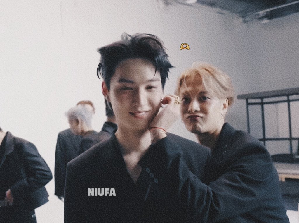 houniufa's tweet photo. 🐱🐶🫶🏻

#갓세븐⁠ ⁠#GOT7⁠ #Jackbum
#JacksonWang #Jayb https://t.co/iFQW7obCRJ
