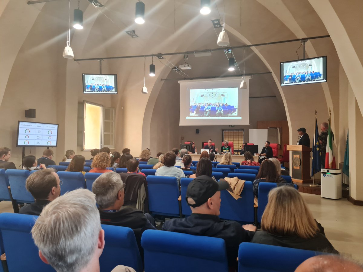 Massimi40945796's tweet photo. Ultimo giorno a #Gaeta, evento #WIAC2025 organizzato dal Prof Giorgio Buonanno di #UNICAS (Universitร degli Studi di Cassino e del Lazio Meridionale), in collaborazione con @WHO e @CERN su #IAQ e #ParticlePathways.
Ancora qualche foto dall'evento e da Gaeta ๐ https://t.co/tn9X68NB0c