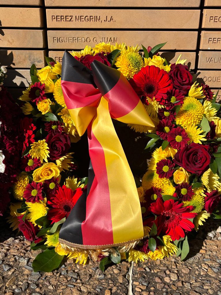 Today 80 years ago World War II ended in Europe.

We remember the unspeakable suffering Nazi Germany brought over Europe and the world.

We remember our responsibility to work for peace and security in today‘s world.