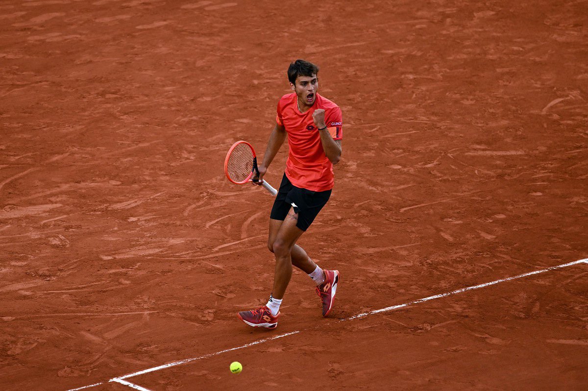 SetPointBets's tweet photo. Sending 𝗠𝗔𝗫 𝗣𝗟𝗔𝗬 𝗢𝗙 𝗧𝗛𝗘 𝗪𝗘𝗘𝗞 at 400 𝗟𝗜𝗞𝗘𝗦.

🎾 🇮🇹 𝗥𝗼𝗺𝗲
Moreno Alboran ML @ 1.83 3U
Gigante ML @ 1.75 3U
Cobolli O21 Games @ 1.62 3U

Roma🇮🇹 (35-8) +61.63 Units 💵 https://t.co/YEgPgWqEEl