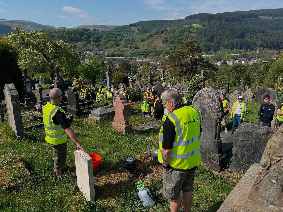 MPCT (@mpct_hq) on Twitter photo This year marks 80 years since VE Day.
Our MPCT learners recently joined <a href="/ValleyVeterans/">Veterans' Services</a>, NHS staff & local volunteers to clean military graves at Treorchy Cemetery, a powerful act of remembrance & service.
Proud doesnโt cover it. ๐ #VEDay80 #MPCT #FutureLeaders #CommunitySpirit This year marks 80 years since VE Day.
Our MPCT learners recently joined <a href="/ValleyVeterans/">Veterans' Services</a>, NHS staff & local volunteers to clean military graves at Treorchy Cemetery, a powerful act of remembrance & service.
Proud doesnโt cover it. ๐ #VEDay80 #MPCT #FutureLeaders #CommunitySpirit