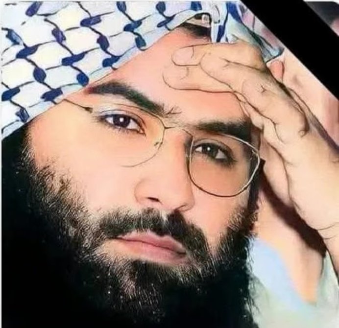 اللہ تعالیٰ آپ کو سلامت رکھے مولانا  آپ کے الفاظ ہی کفر کے لیے موت کا پیغام ہیں کسی ک ا ف ر ماں نے ایسا بیٹا پیدا نہیں کیا ہے جو آپ کا سامنا کرسکے آپکی ایک تصویر ہی بھارتی سینا کے لیے دہشت ہے ۔ 
حدیث کا مفہوم ہے جہاد قیامت تک جاری رہے گا ۔