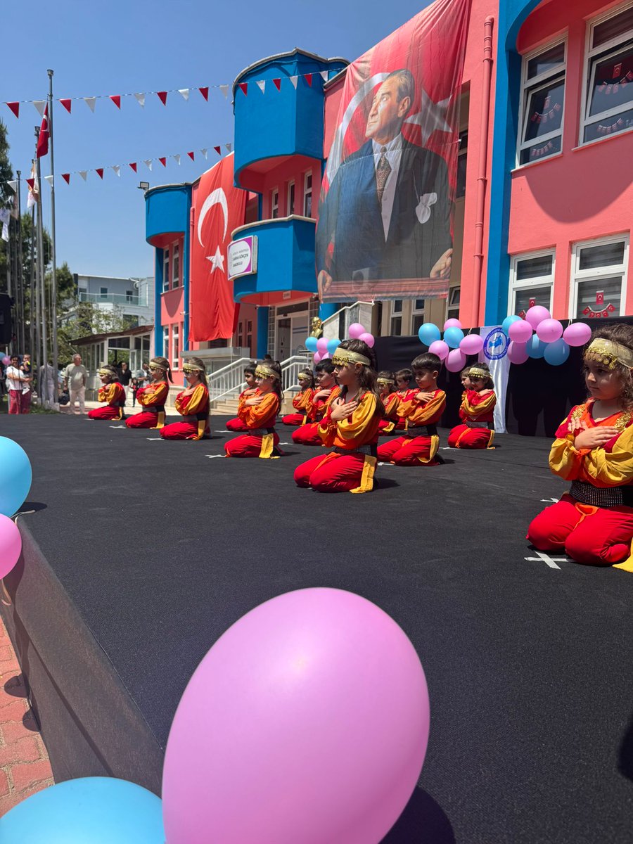 "Okul Öncesi Öğrenme Şenliği ve Kermesimiz" Okul bahçesinde gerçekleştirildi.
Öğrenme Şenliği ve Kermesin hazırlanmasında emeği geçen ve destek olan tüm velilerimize  teşekkür ediyoruz. 
<a href="/antalyamem07/">Antalya İl Millî Eğitim Müdürlüğü</a> <a href="/skaygusuz/">Salih Kaygusuz</a> <a href="/MuratpasaMem/">Muratpaşa İlçe Milli Eğitim Müdürlüğü</a> <a href="/mustafacoskunsu/">m.coskunsu</a> <a href="/fatmatutkunnn/">Fatma Tutkun</a>