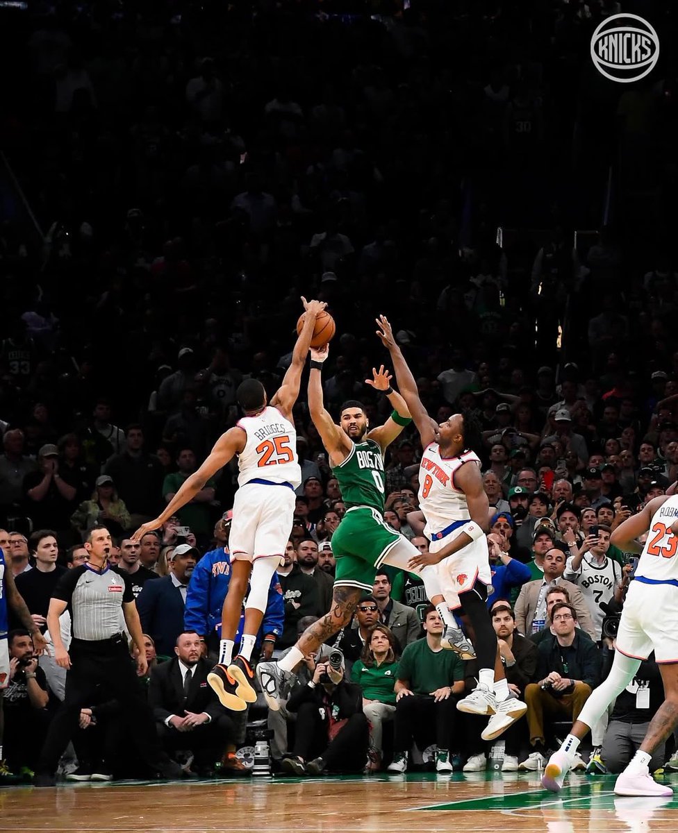 AB22_SPLASH's tweet photo. Yes sir up 2-0 but the job is still not done. 2 more to go let’s go @nyknicks https://t.co/p4kCze5FUY
