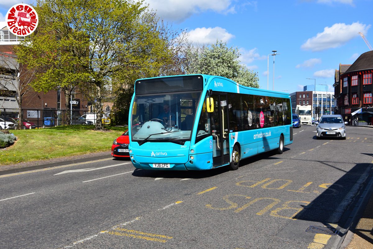 megabreadvan's tweet photo. Arriva Midlands YJ61CFG Optare Versa - Jubilee Square, Leicester. 17/04/25.
#arriva #optare #leicester 
https://t.co/X9FEHVzwE7 https://t.co/QbVEbp2oIS