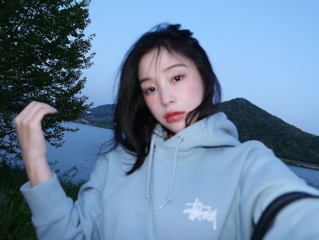 insomnicsy's tweet photo. GAHYUN🦊💙 https://t.co/7vSAHvnfuu