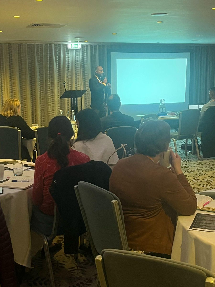 Arvind singh (@arvind__) on Twitter photo Delighted to host the first South-West United Kingdom🇬🇧 Glomerulonephritis 🫘 Day <a href="/GlosRenal/">Gloucester Renal</a> . Thank you to our delegates, excellent speakers and <a href="/GlosPgme/">GHNHSFT PGME</a> team in making it a success. Looking forward to our collaboration @ South-West GN Forum <a href="/SWRenalNetwork/">South West Renal Operational Delivery Network</a>. Upwards & onwards🙏 Delighted to host the first South-West United Kingdom🇬🇧 Glomerulonephritis 🫘 Day <a href="/GlosRenal/">Gloucester Renal</a> . Thank you to our delegates, excellent speakers and <a href="/GlosPgme/">GHNHSFT PGME</a> team in making it a success. Looking forward to our collaboration @ South-West GN Forum <a href="/SWRenalNetwork/">South West Renal Operational Delivery Network</a>. Upwards & onwards🙏