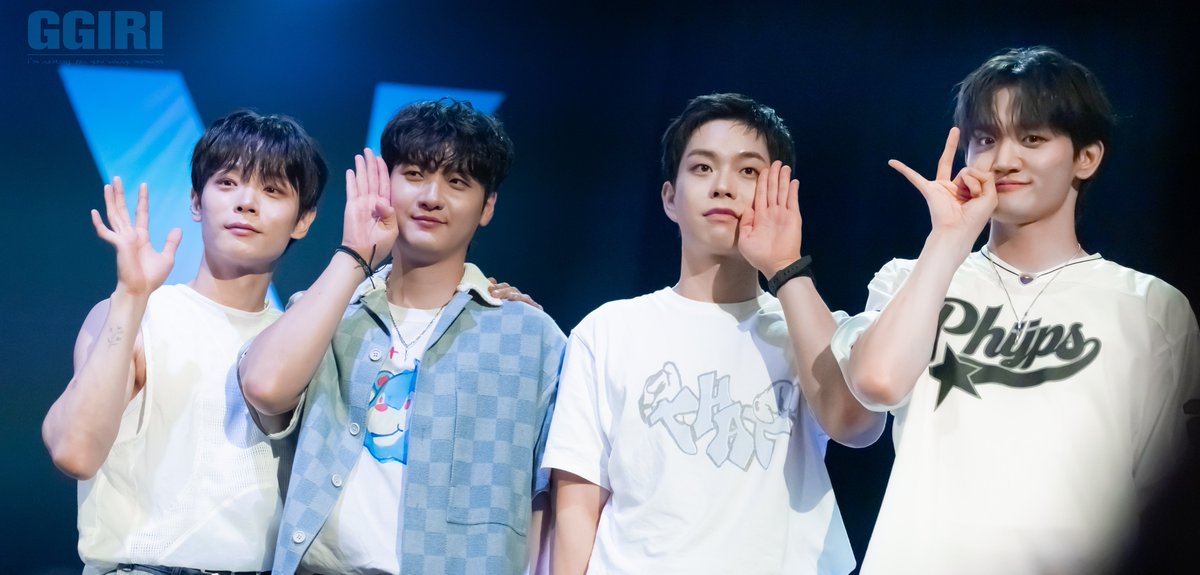 💙  /)⋈/)
    (｡•ㅅ•｡)💙
 ┏--∪-∪━━━━━┓
 ♡ LUCY 5주년   *.。♡
 ┗━━━━━━━━┛

루시 데뷔 5주년을 맞아
#RT+#Follow 이벤트를 진행합니다🌸

게시글을 RT+팔로우 해주신 분들 중
추첨을 통해 20분에게 와장창 미개봉 앨범을 드립니다🥳

우리의 5번째 5월을 축하하며˚⊹ᰔ