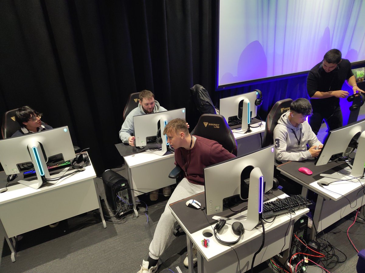 T6_esports (@t6_esport) on Twitter photo Our final LAN tournament of the season <a href="/sdcseagulls/">SDC Seagulls</a> #RadiantRumble. Hoping for a 5th trophy to round out an amazingly successful year for T6! Our final LAN tournament of the season <a href="/sdcseagulls/">SDC Seagulls</a> #RadiantRumble. Hoping for a 5th trophy to round out an amazingly successful year for T6!