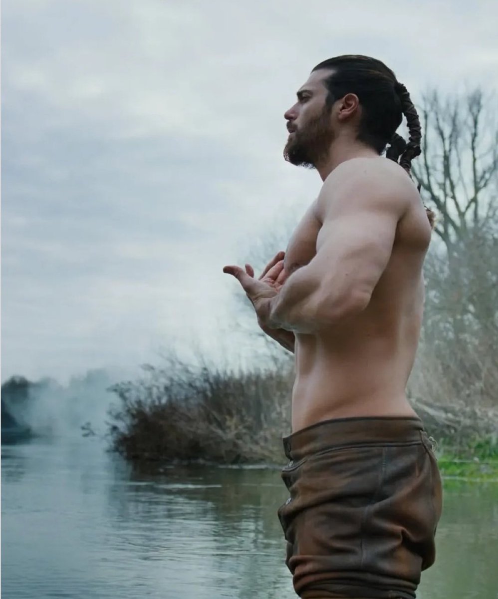 setareh118's tweet photo. #canYaman https://t.co/4dNJVwsDHQ