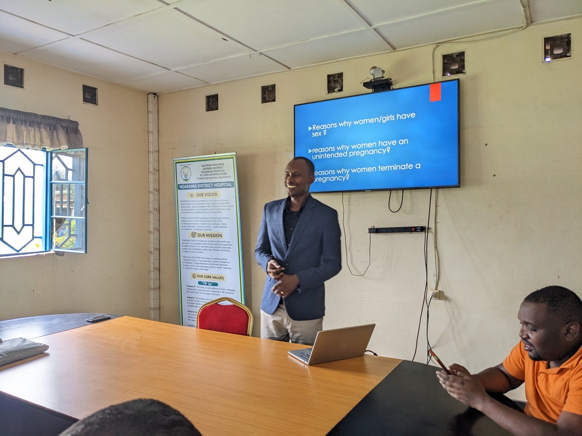 Muri iki gitindo twakiriye itsinda riturutse muri  <a href="/RBCRwanda/">Rwanda Biomedical Centre</a> riyobowe na Dr Sharon  Mutoni .Aho baje guhugura abakozi bavura   ku bijyanye no gukuramo inda kubushake byemewe n'amategeko (Safe abortion)

@Gatsibodistrict
@Rwandahealth