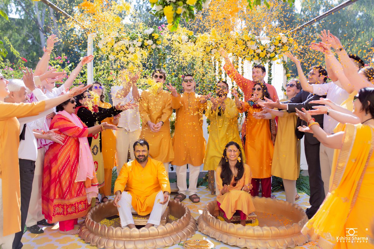 SharmaKshitiz_'s tweet photo. WEDDING FILM | LALIT &amp; JYOTI | CHANDIGARH | KSHITIZ SHARMA PHOTOGRAPHY | INDIA
https://t.co/zxtXS83S9m
#WeddingPhotography #WeddingPhotographer #kshitizsharmaphotography #framebyframe #wedmegood #chandigarh #punjab #WeddingInspiration #CandidPhotography https://t.co/Ia1MWSZeDC