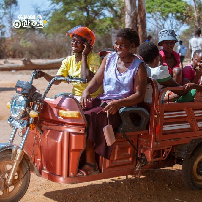 <a href="/Mobility4Africa/">Mobilityforafrica</a> Empowering rural Women in #Zimbambwe

Usually, #ElectricVehicles investors mainly target urban areas to set up charging stations. #MobilityforAfrica, prioritizes rural regions via #electrictricycles designed for #WomenEmpowerment. 

Read @ africc.org/can-africas-ev…