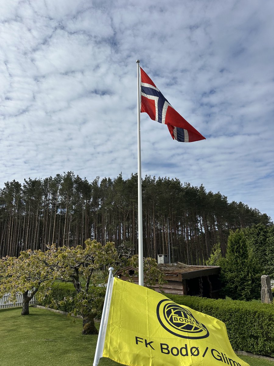 May 8. is Norways independent day from WW2 and an official flag day for us!  As if this wasn’t enough… today Tottenham ⁦⁦<a href="/SpursOfficial/">Tottenham Hotspur</a>⁩ will play against ⁦<a href="/Glimt/">FK Bodø/Glimt</a>⁩ Bodø Glimt at 9 PM so.. a very important day for all Norwegians 🙏🥳