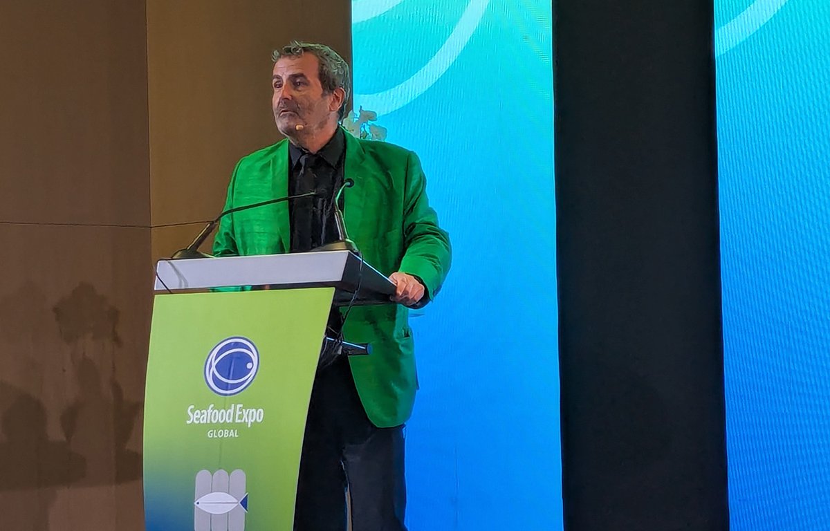 Columbia University Professor and respected economist Xavier Sala-i-Martin predicts the global economy is poised for a big shift as AI plays a transformative role in how companies function.

Read more about yesterday's keynote address at #SEG25 - bit.ly/3F1Lt4p