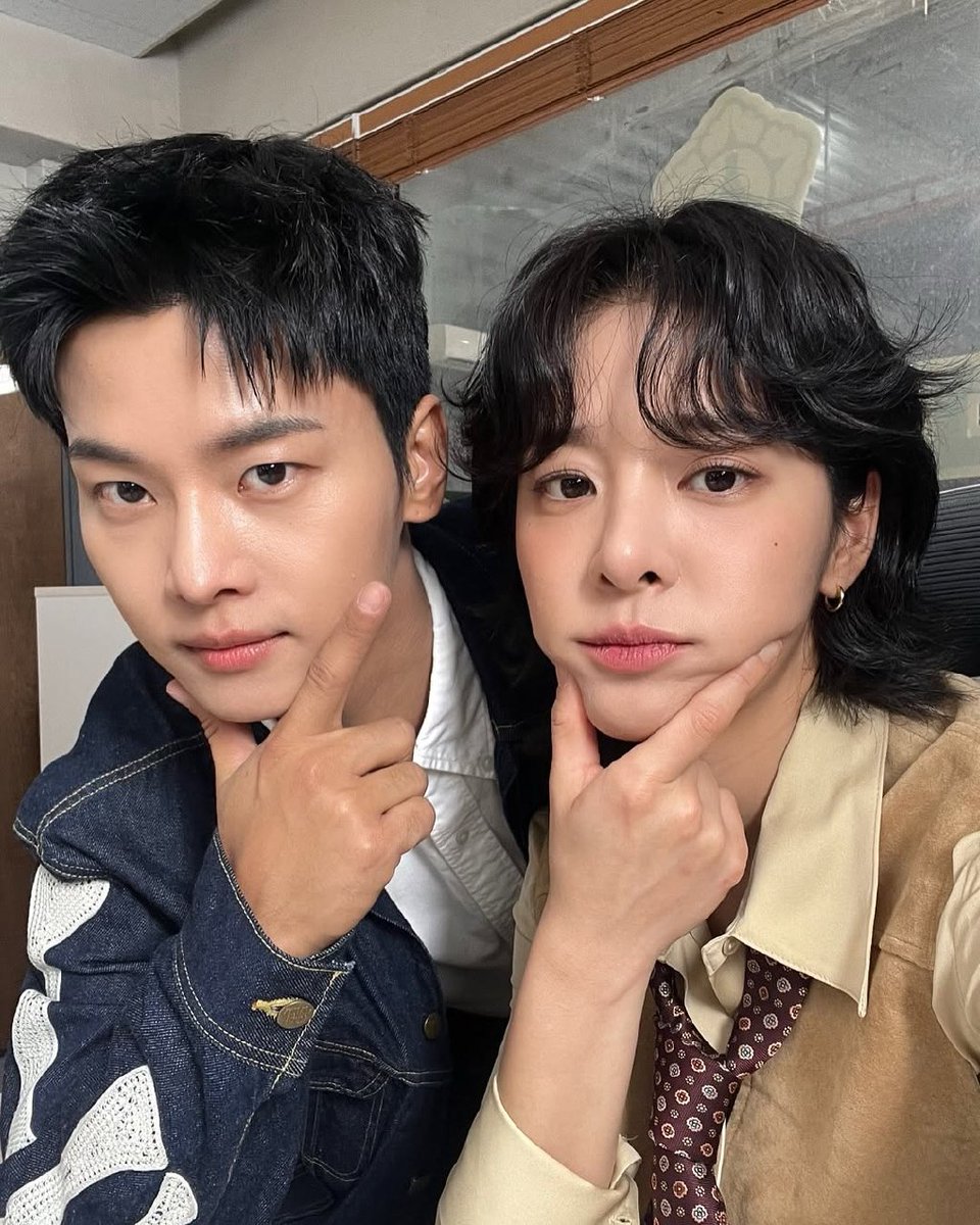myubless's tweet photo. Cha Hakyeon &amp; Seorina 😍
#OhMyGhostClient https://t.co/WdI3rV2qeE