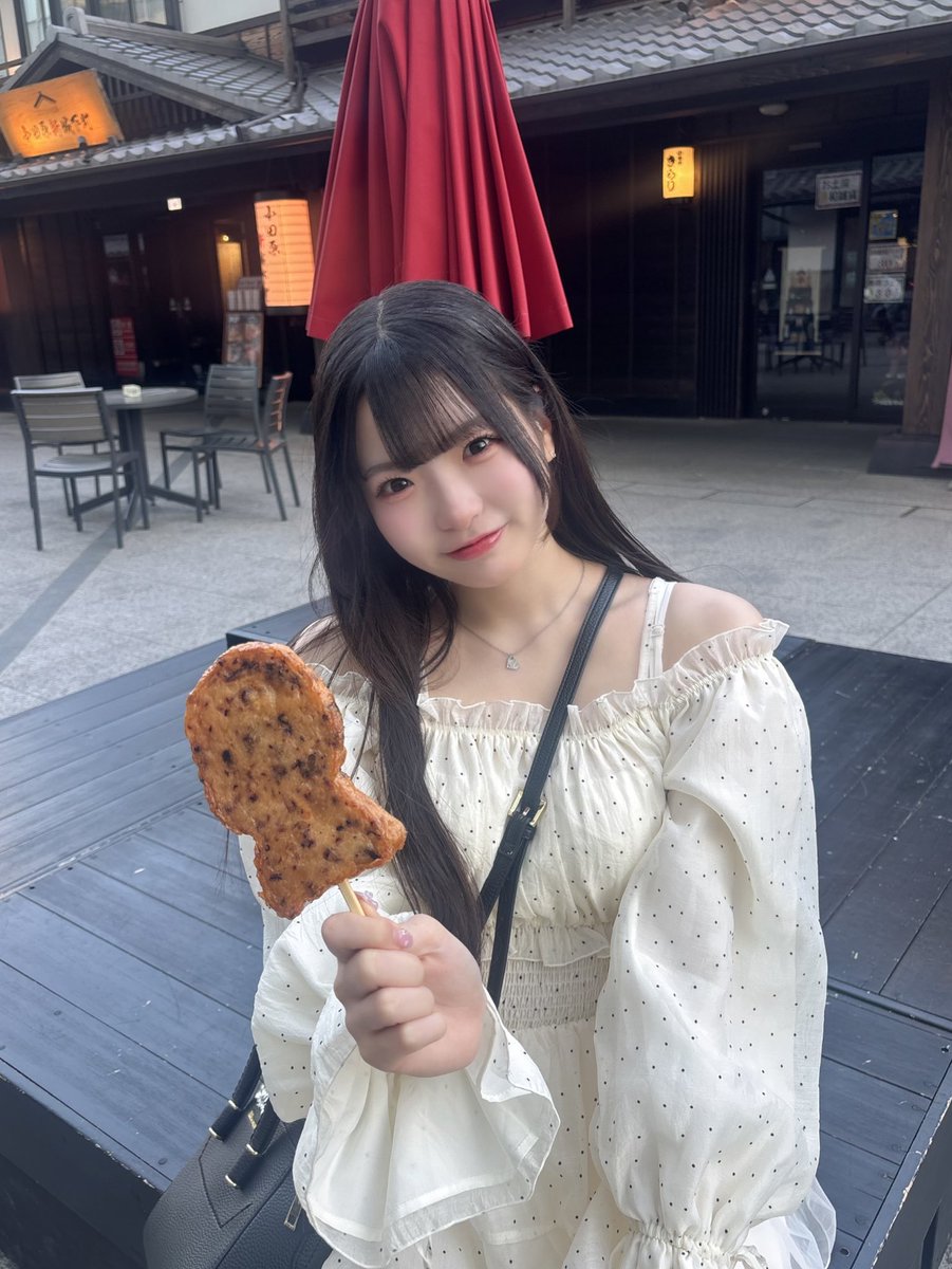 一緒に食べる？🐰🎀