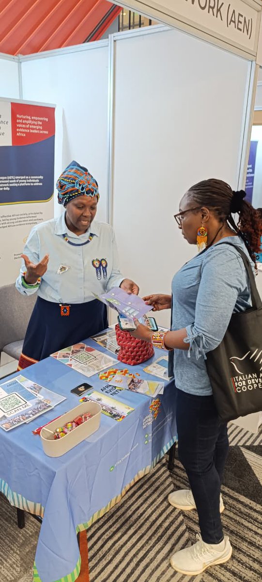 Africa_evidence's tweet image. Today is the final day of the #Evi4DevConference in Kenya! Visit our exhibition stand to learn about #AEN and @AfricaAEYL, and connect with like-minded individuals in evidence-informed decision-making.

#Africalovesevidence #Day3 #EIDM #Evi4Dev2025 #Evidence4Development…