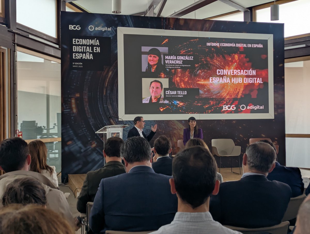 Estrategos (@estrategoses) on Twitter photo 💡 La economía digital crece casi un 13% respecto al año anterior. El mundo cambia deprisa y nosotros somos testigos. Hoy, en la presentación del informe de <a href="/adigital_org/">Adigital</a> sobre la salud del sector, escuchando en estos momentos a la <a href="/SEDIAgob/">S.E. Digitalización e Inteligencia Artificial</a> <a href="/mariagv/">M González Veracruz</a>
Cc <a href="/Rasotero/">Ramón Otero</a> 💡 La economía digital crece casi un 13% respecto al año anterior. El mundo cambia deprisa y nosotros somos testigos. Hoy, en la presentación del informe de <a href="/adigital_org/">Adigital</a> sobre la salud del sector, escuchando en estos momentos a la <a href="/SEDIAgob/">S.E. Digitalización e Inteligencia Artificial</a> <a href="/mariagv/">M González Veracruz</a>
Cc <a href="/Rasotero/">Ramón Otero</a>