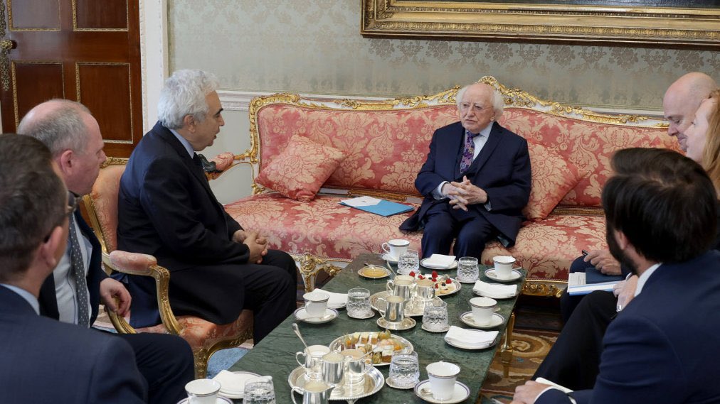 David Brรผck, ๐ฎ๐ช Ambassador to the OECD & UNESCO (@ieamboecdunesco) on Twitter photo It was fantastic to accompany <a href="/fbirol/">Fatih Birol</a> for a series of meetings in Dublin this week on how the <a href="/IEA/">International Energy Agency</a> can support ๐ฎ๐ชโs key energy priorities and the energy transition It was fantastic to accompany <a href="/fbirol/">Fatih Birol</a> for a series of meetings in Dublin this week on how the <a href="/IEA/">International Energy Agency</a> can support ๐ฎ๐ชโs key energy priorities and the energy transition