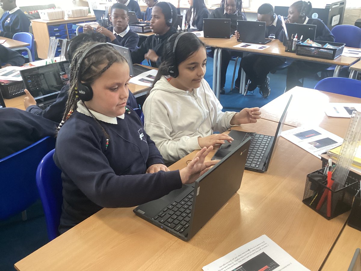 JDPSoffice's tweet image. 🎶 Year 5 have been getting creative in BandLab! They've been composing their own music and sharing their tracks with each other — some amazing sounds and collaboration happening! 👏🎧 #MusicEducation #BandLab #CreativeClassroom