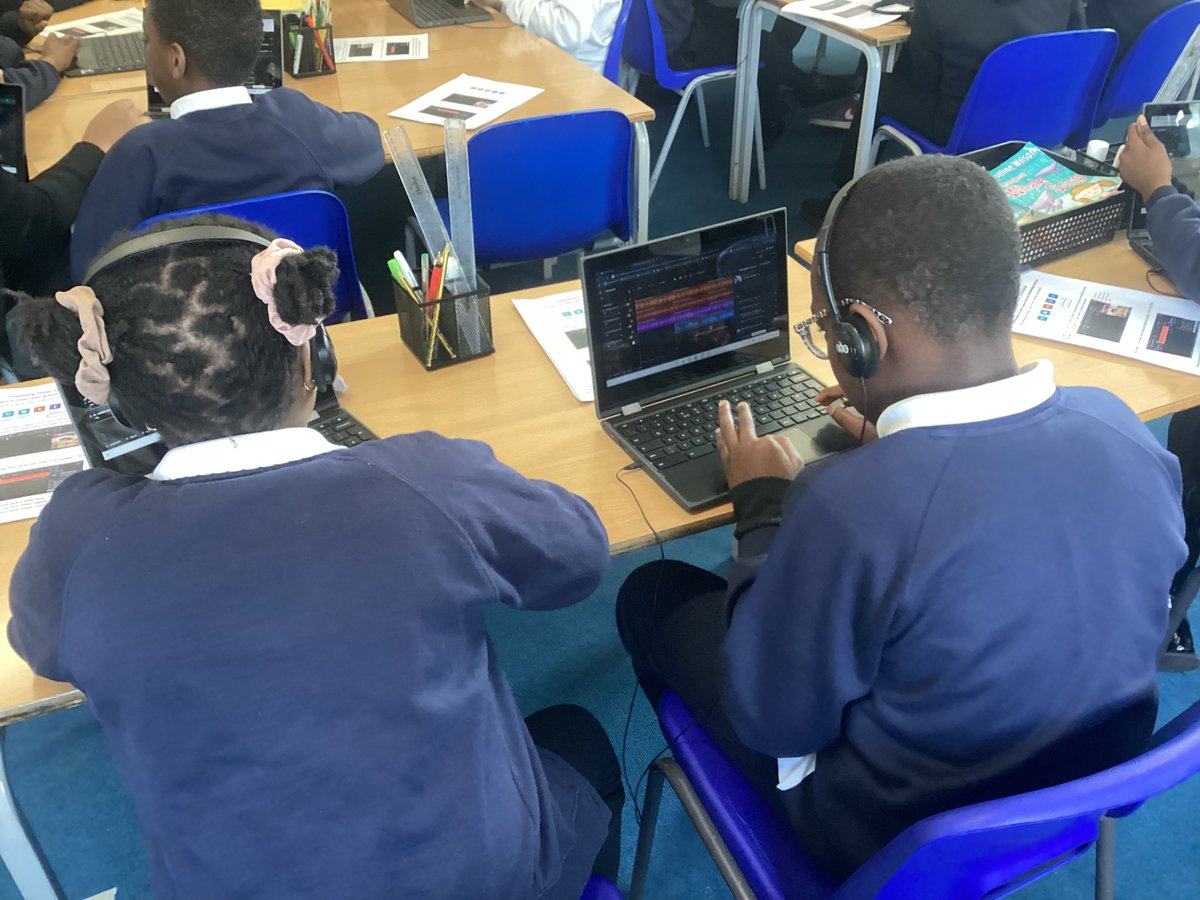 JDPSoffice's tweet image. 🎶 Year 5 have been getting creative in BandLab! They've been composing their own music and sharing their tracks with each other — some amazing sounds and collaboration happening! 👏🎧 #MusicEducation #BandLab #CreativeClassroom