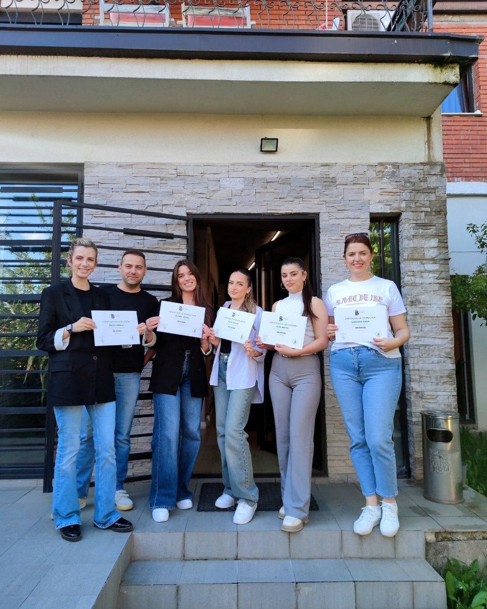 bitacademypage's tweet image. Grupi i radhës në Excel me ligjëruesin Vigan Jashari sapo ka përfunduar me sukses!
Shumë suksese të gjithë pjesëmarrësve të certifikuar.
📌 Mos e humb rastin të jesh pjesë e grupit të ri
Na kontakto për regjistrim:
☎️ 049 785 190
📩 info@bit-academy.com
#bitacademy #Excel