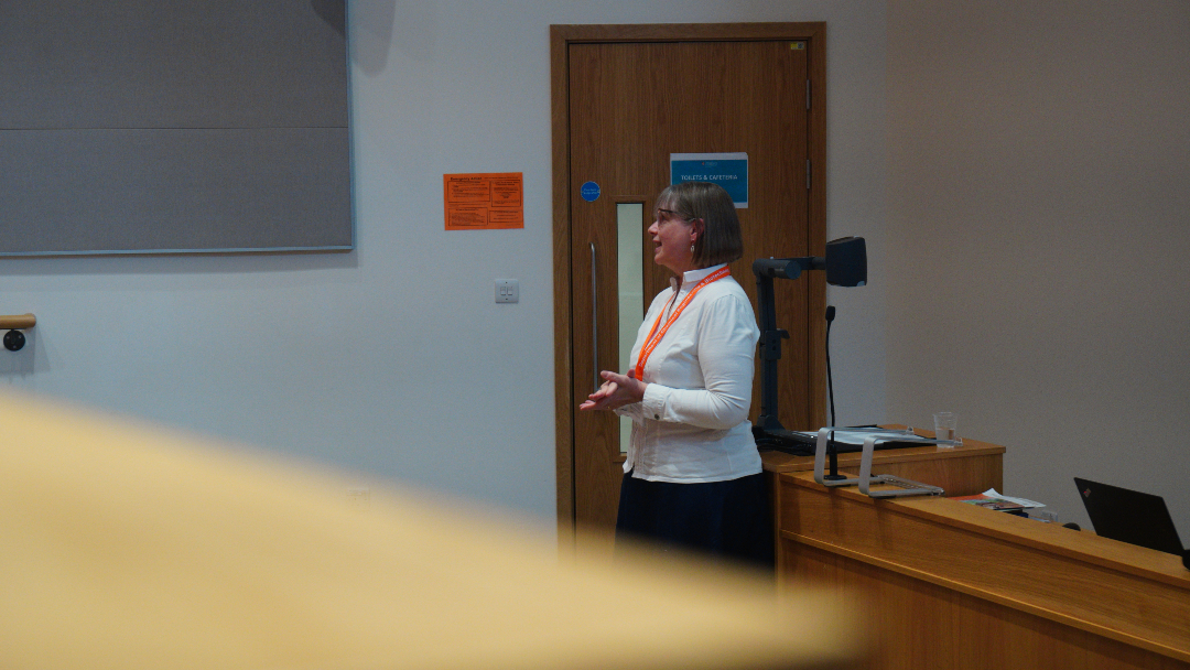 We were thrilled to welcome Professor of Process Safety and CEB alum Fiona Macleod back to CEB for our latest Bigger Picture Talk, which covered the lessons of the Bhopal disaster, 40 years on.

🧪⚙️🌱🔋

#ChemicalEngineering #Biotechnology #Cambridge 

<a href="/erskine_fiona/">Fiona Erskine</a>