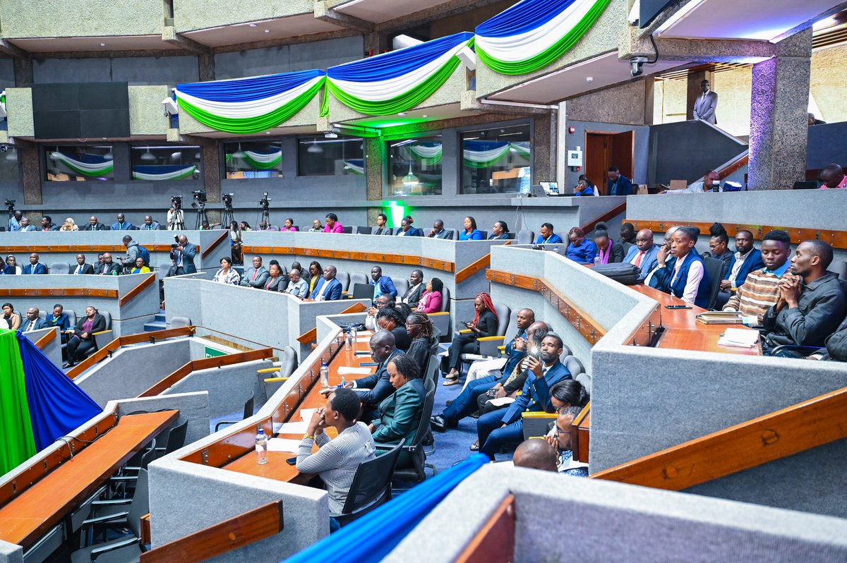 NPHIKenya's tweet photo. 𝙏𝙝𝙚 𝙆𝙉𝙋𝙃𝙄 𝙞𝙨 𝙤𝙛𝙛𝙞𝙘𝙞𝙖𝙡𝙡𝙮 𝙡𝙖𝙪𝙣𝙘𝙝𝙚𝙙

The landmark milestone was presided over by the Health CS Hon Aden Duale at KICC.

The Institute becomes a fully functional,autonomous public health entity with the ability to manage public health functions effectively https://t.co/w0W3NUkr2l