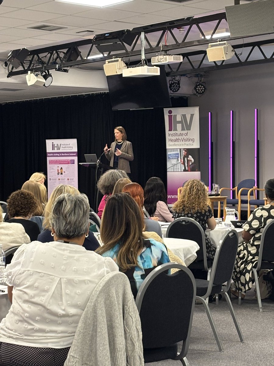 botting_nikki's tweet image. Now Sally Hogg from the @RoyalFoundation Centre for Early #Childhood talking about the Shaping Us framework 

#ihvebp2025 @iHealthVisiting #healthvisiting #healthvisitors @KensingtonRoyal