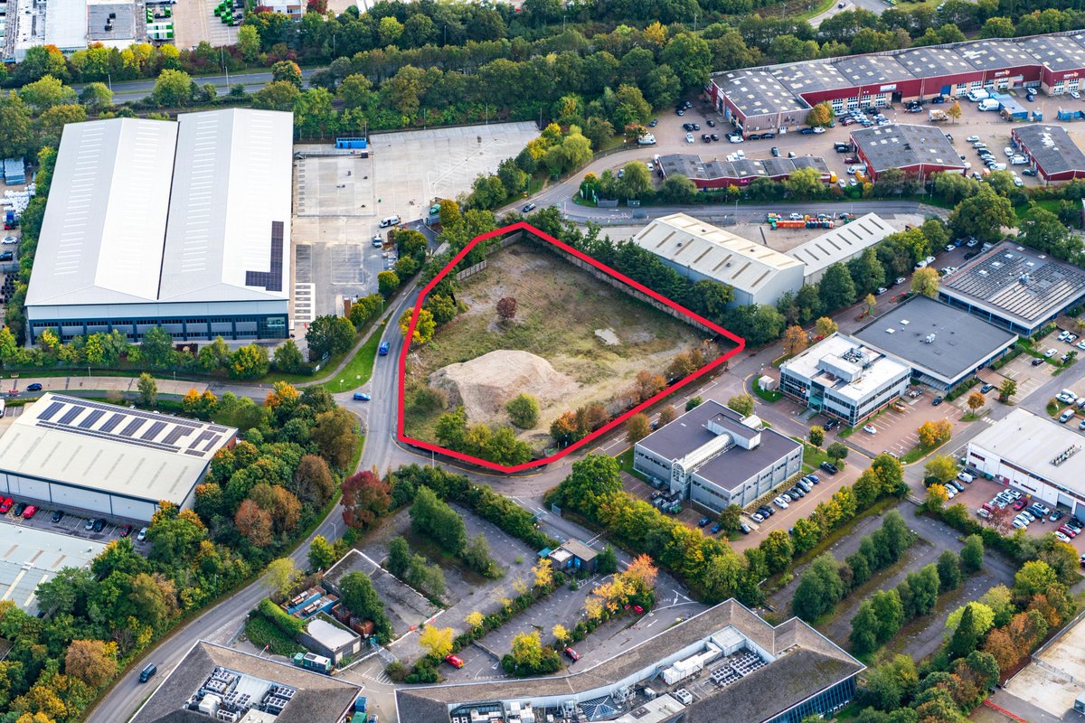 Hurst Warne (@hurst_warne) on Twitter photo #Hurst_Warne #DoneDeals #Latesttransactions #commercialproperty #Development #surveyor
Acting obo Kennedy Wilson, Hurst Warne have #Sold a prime 2 acre #freehold #industrial & #logistics site in #Bracknell to UK based Barwood Capital
<a href="/CoStarUK/">CoStar UK</a> <a href="/propnews/">Propnews</a> <a href="/PWNews/">Property Week</a> <a href="/IASshedshifters/">Industrial Agents Society</a> #Hurst_Warne #DoneDeals #Latesttransactions #commercialproperty #Development #surveyor
Acting obo Kennedy Wilson, Hurst Warne have #Sold a prime 2 acre #freehold #industrial & #logistics site in #Bracknell to UK based Barwood Capital
<a href="/CoStarUK/">CoStar UK</a> <a href="/propnews/">Propnews</a> <a href="/PWNews/">Property Week</a> <a href="/IASshedshifters/">Industrial Agents Society</a>